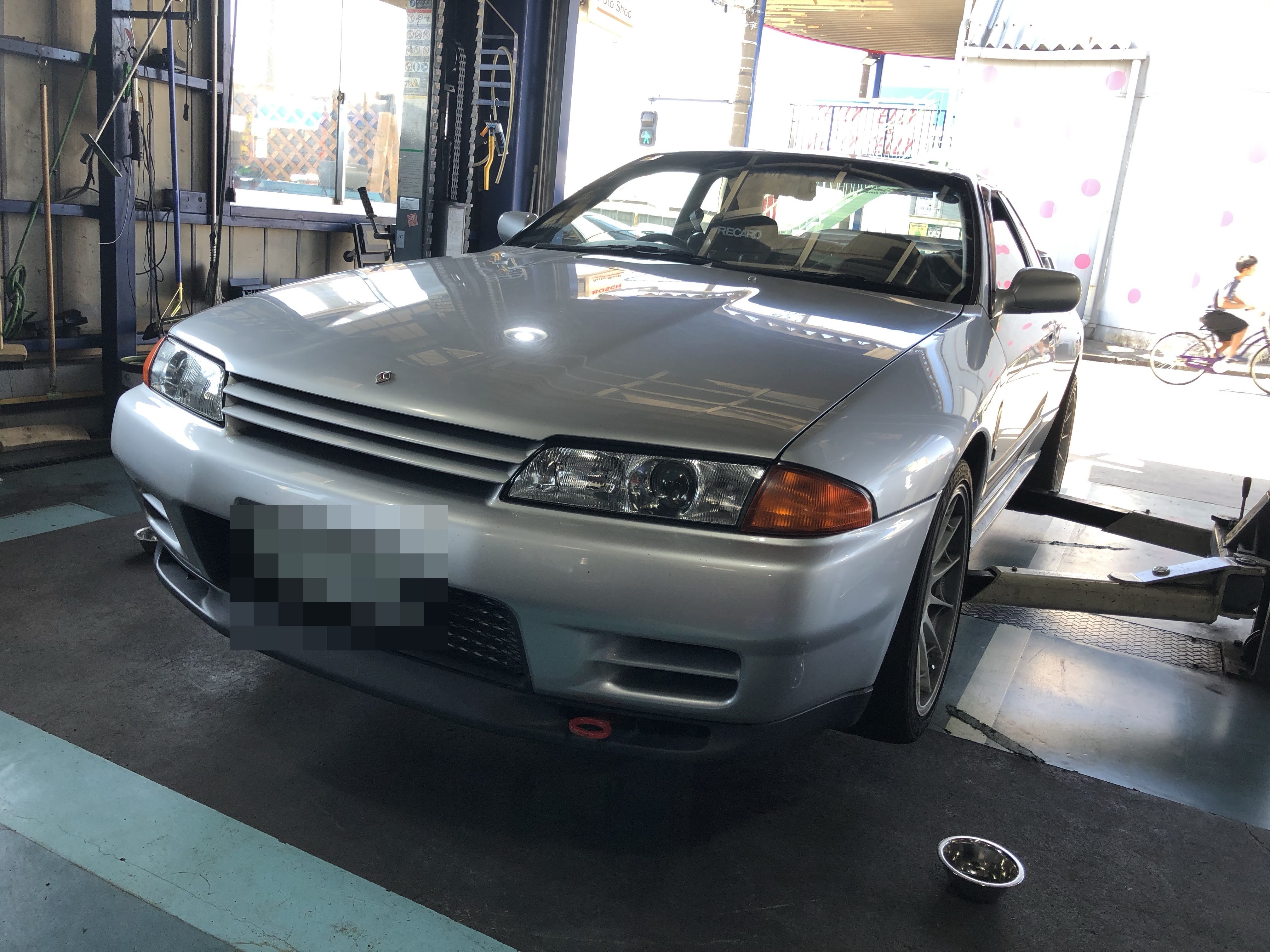 持ち込みタイヤ交換 R32 スカイライン GT-R