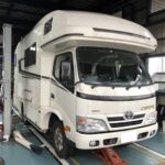 キャンピングカー タイヤ交換