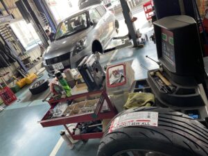 直送 持ち込み タイヤ交換 タイヤ保管 スズキ スイフトスポーツ