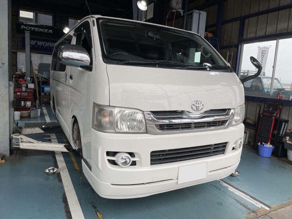 直送 持ち込み タイヤ交換 タイヤ保管 トヨタ ハイエース