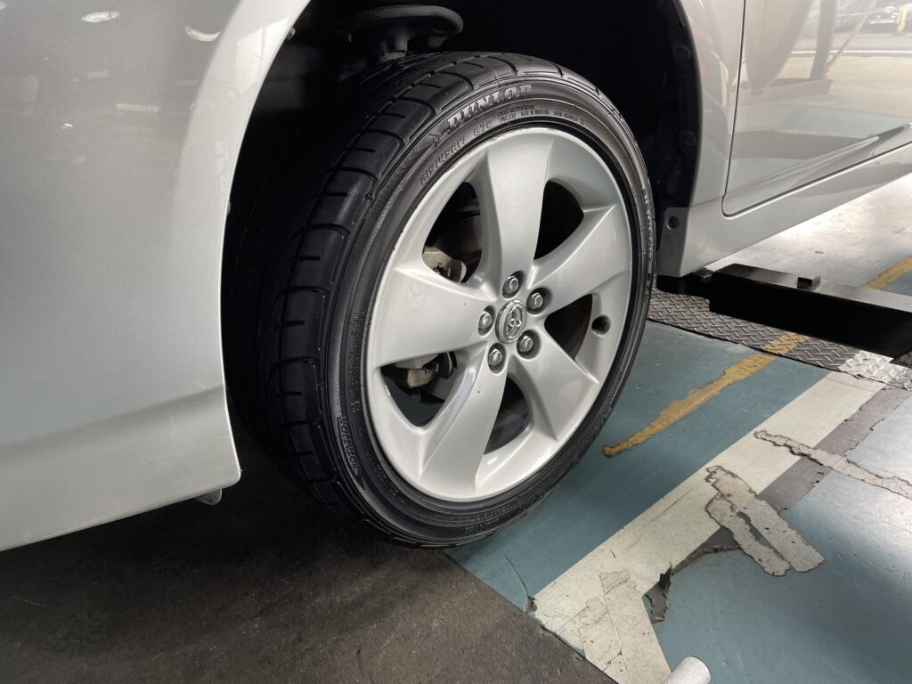 直送 持ち込み タイヤ交換 タイヤ保管 トヨタ プリウス