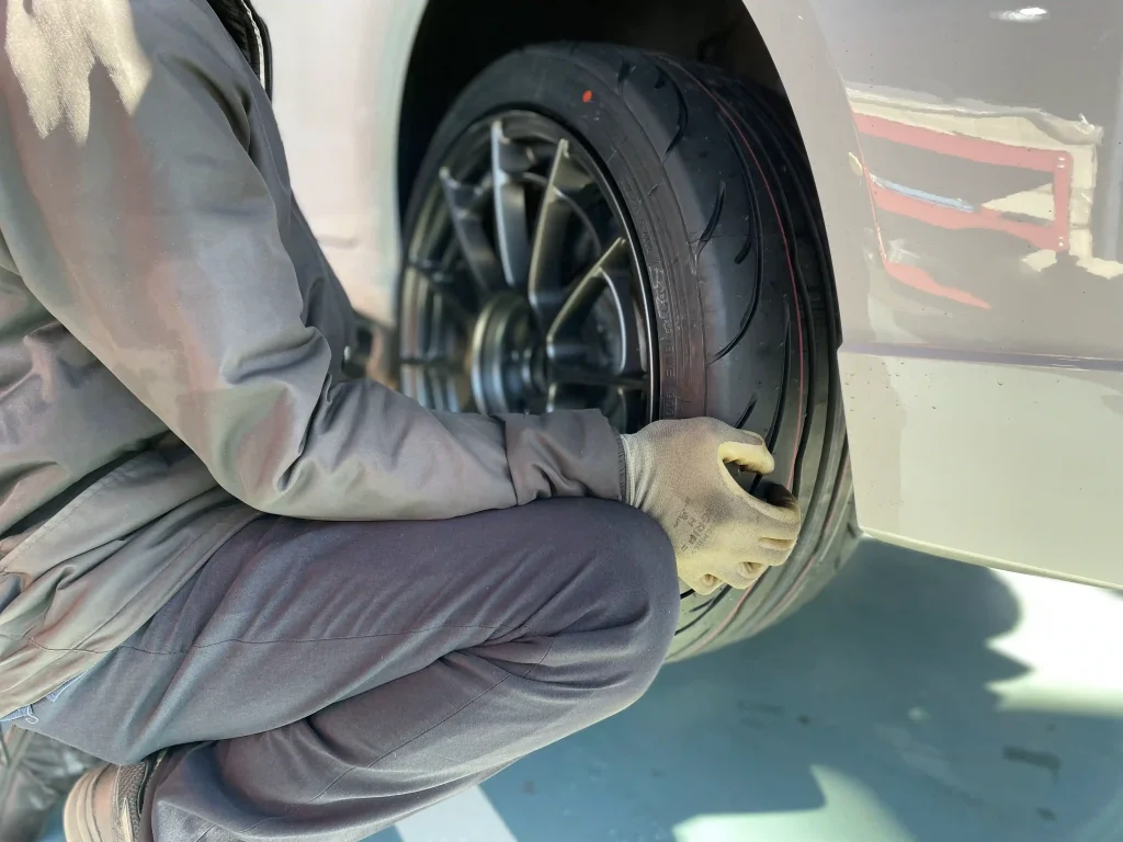 アウディ S3 タイヤ交換