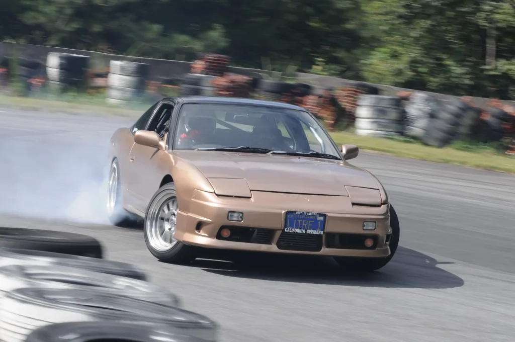 サーキット走行会 dropout走withタイヤ取替ドットコム