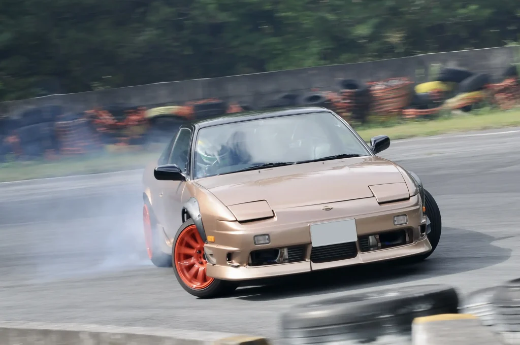 サーキット走行会 dropout走withタイヤ取替ドットコム